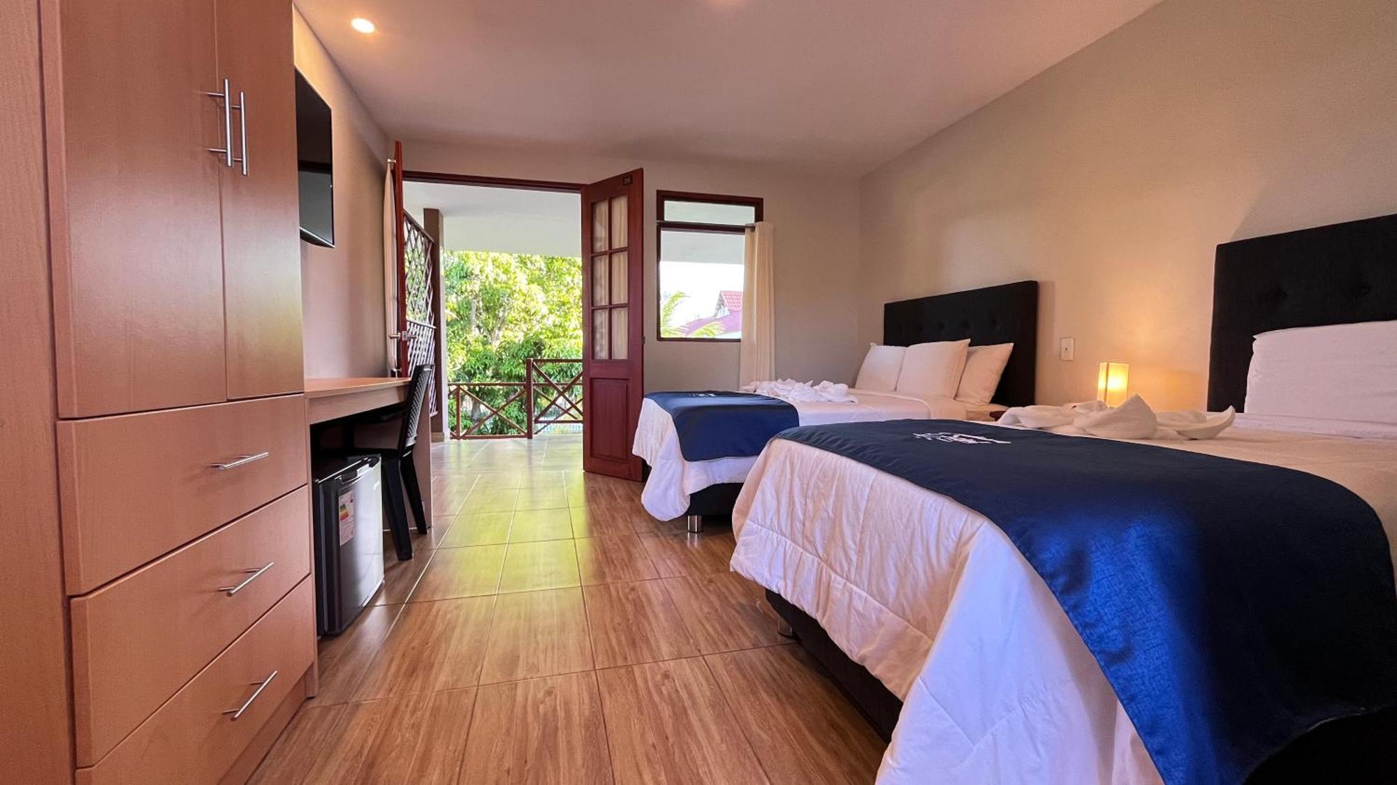 Laguna Azul Hotel & Suites Sauce 外观 照片