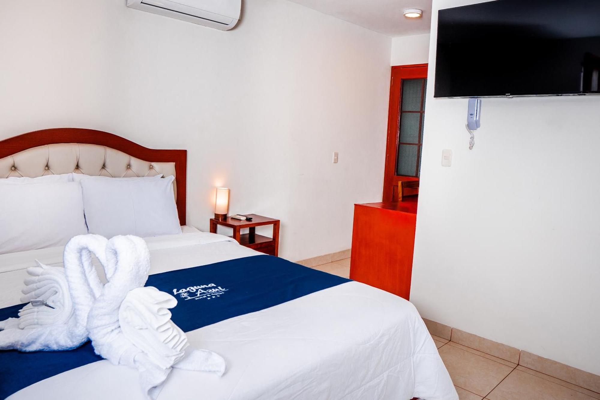 Laguna Azul Hotel & Suites Sauce 外观 照片