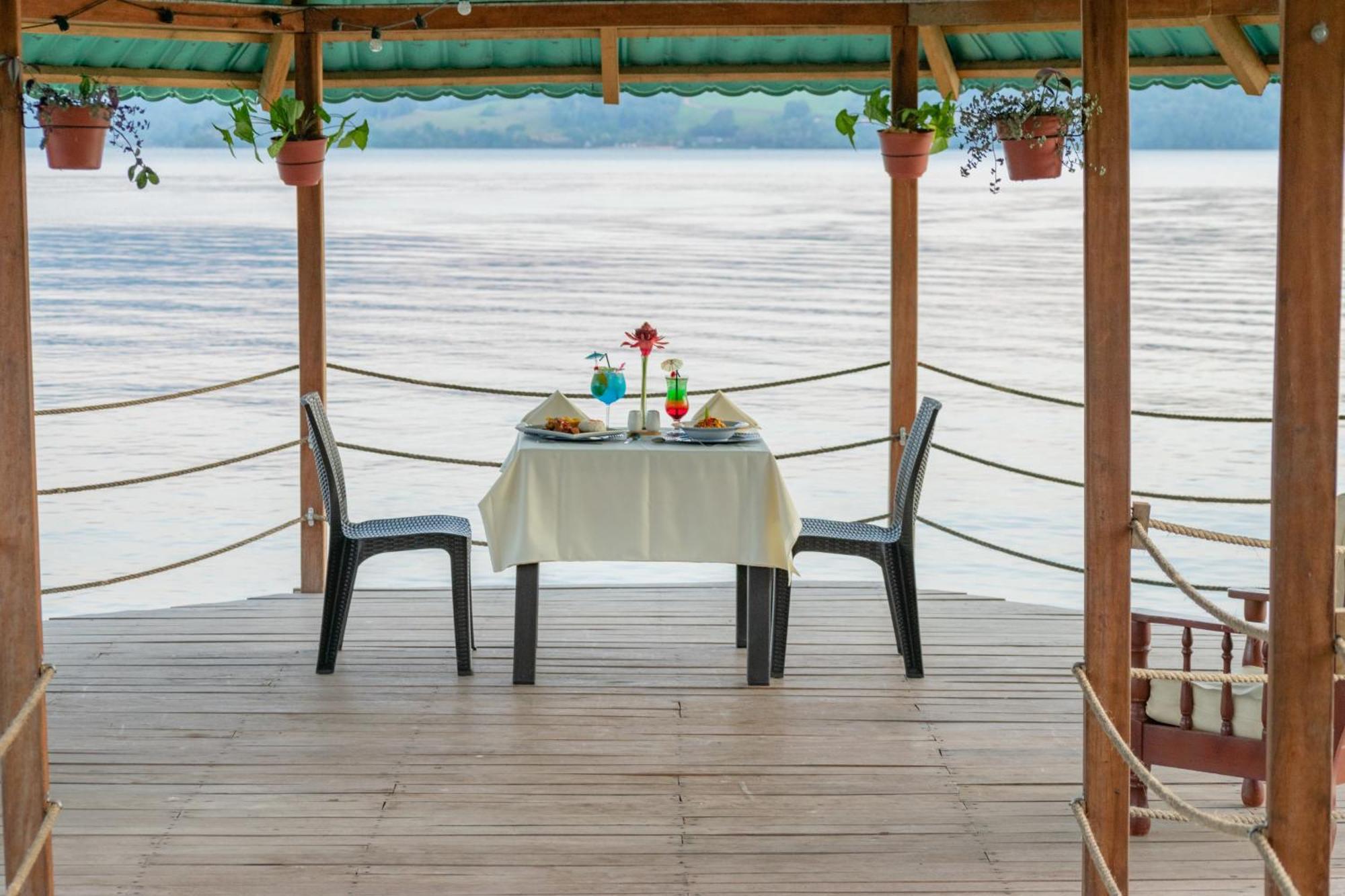 Laguna Azul Hotel & Suites Sauce 外观 照片